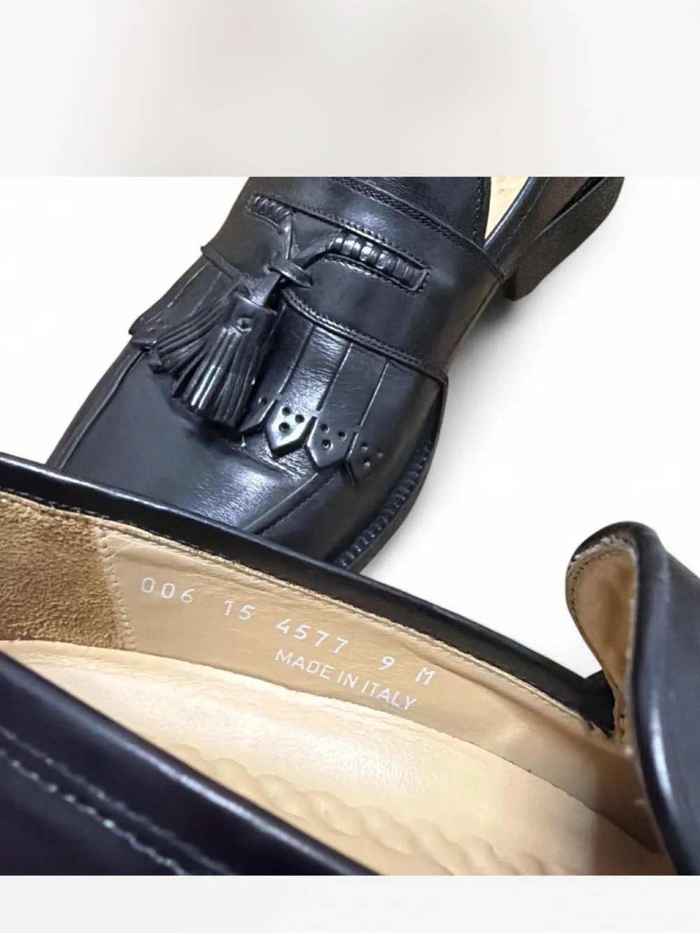 Johnston & Murphy Black Leather Tassel Penny Loafers Sz 9M made in Italy